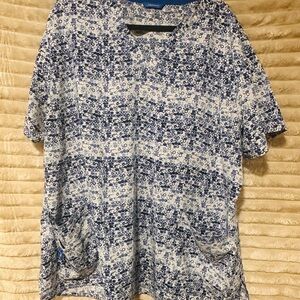 Carhartt scrub top size 3x